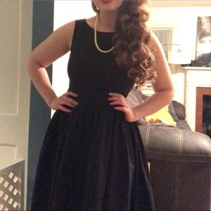 Black Lindy bop dress